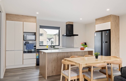 Christchurch City Centre House | Brand New 3BR with garage in Central CBD