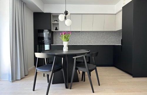 Kesklinn Apartment | Brand New Apartments with Balcony and Free Parking