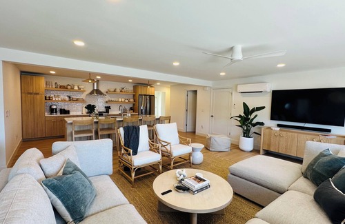 Surf City House | Brand new! Beautiful new home ocean block in the heart of Surf City.