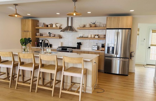 Surf City House | Brand new! Beautiful new home ocean block in the heart of Surf City.