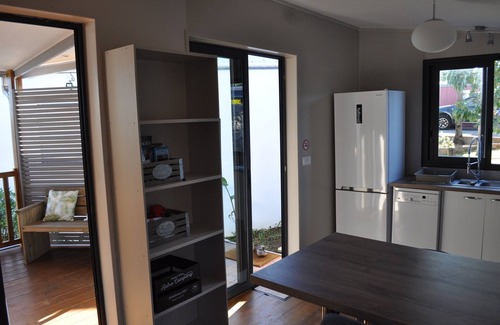 Saint-Paul House | BRAND NEW BUNGALOW IN WOOD