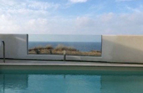 La Ciaccia Apartment | Brand new first floor apartment with frontal sea view, 20 m from the sea.