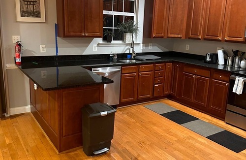 Nauck House | Brand NEW House with 4-bedroom, 2.5 Bathroom, WiFi, AC, heating, and non smoking