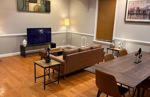 Nauck House | Brand NEW House with 4-bedroom, 2.5 Bathroom, WiFi, AC, heating, and non smoking