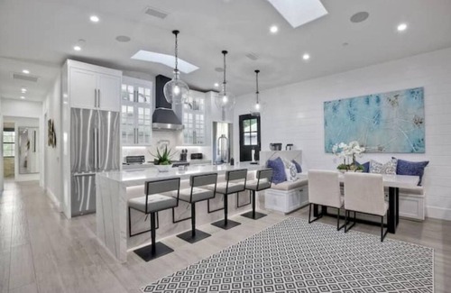 College West House | Brand New Luxurious 5-Bedroom House