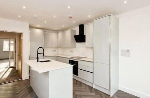 Cheltenham House | Brand new modern Cheltenham home