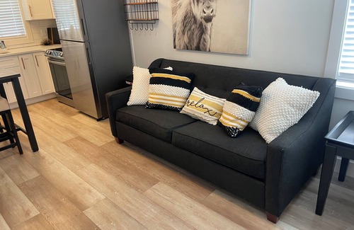 Houghton Lake Cabin | Brand New Modern Cabin Steps away from beautiful Houghton Lake