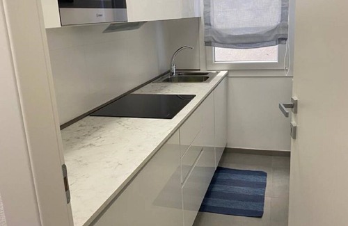 Chioggia Apartment | Brand new one-bedroom apartment in the historic center of Sottomarina, murazzi area.