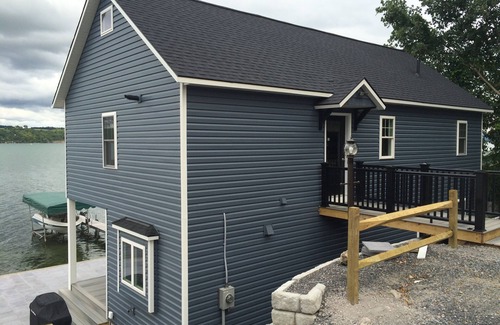 Auburn House | Brand new Owasco Lake home