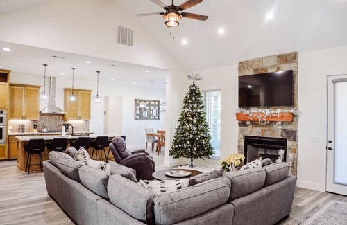 Paris House | Brand new Paris spacious home