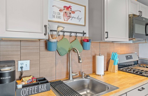 Wickenburg House | Brand new private secluded bungalow with breath taking views!