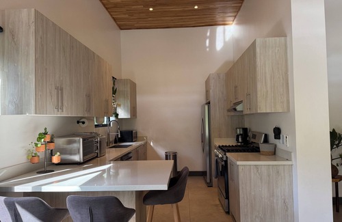 Playa Grande Villa | Brand new surf villa with casita in Playa Grande. 3 min walk to the beach!