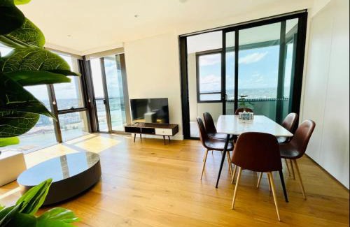 Rhodes Apartment | Brand New Waterview family residence 3 bedrooms -Pool, Parking