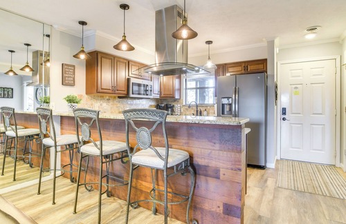Table Rock Condo | Branson Family Condo: Golf, Relax & Swim!
