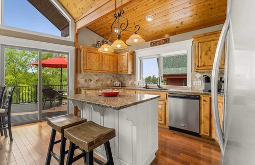 Branson Cabin | Branson Twin Cabin on Table Rock Lake-36- 5 mins to the Strip, This is what you are looking for!