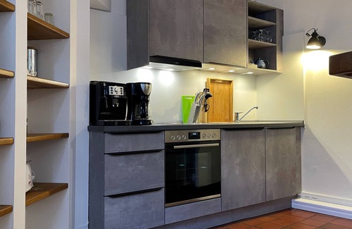 Flensburg House | Brasseriehof - shower, WLAN, parking space, terrace, washing machine, dryer