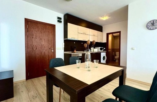 Sunny Beach Apartment | Bratanov Asteria Family B50