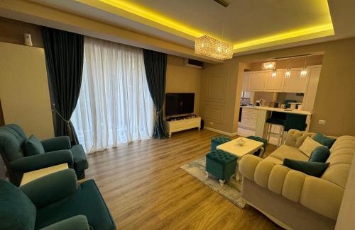 Sector 5 Apartment | Bratu Residence