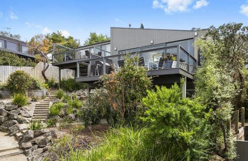 Lorne House | Breakers 4