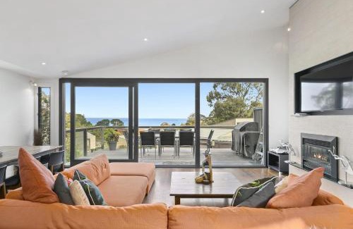 Lorne House | Breakers 4