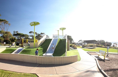 Mollymook Villa | Breakers 7- Located in the golden triangle of beautiful Mollymook Beach.