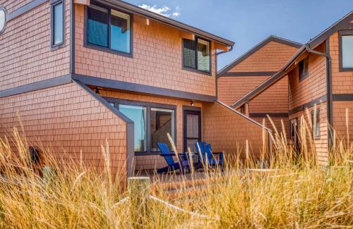 Neskowin House | Breakers Beach House 10 - Meredith Lodging