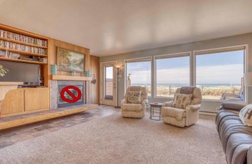 Neskowin House | Breakers Beach House 8 - Meredith Lodging