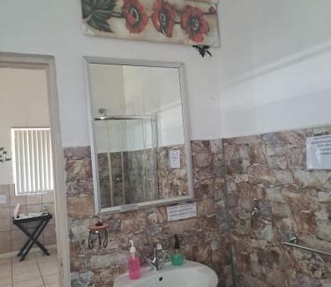 Noupoort Bed & Breakfast | Breaking Dawn