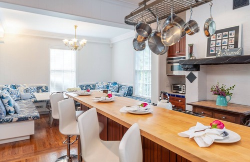 Mattituck House | Breakwater Estate… perfect for Large Group Getaways!