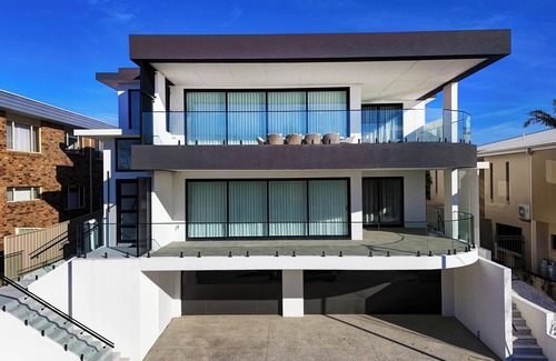 Forster Apartment | Breathtaking panoramic views meet tranquility and comfort. Forster HOT spot.