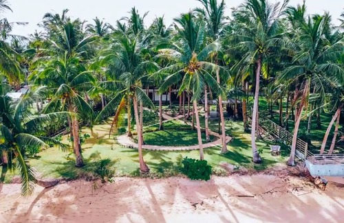 Catangnan Villa | Breathtaking Siargao Island Villa for Groups: Ocean Views & B'Fast Incl. n