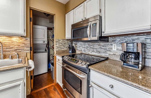 Huron Heights House | Breck Mountain Retreat w/2 Decks & Stunning Views