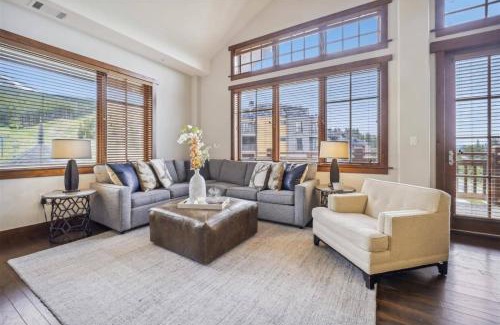 Peak 8 Apartment | Breck One Ski Hill