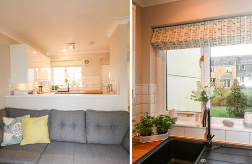 Falmouth House | BREEZE COTTAGE, pet friendly, with a garden in Falmouth