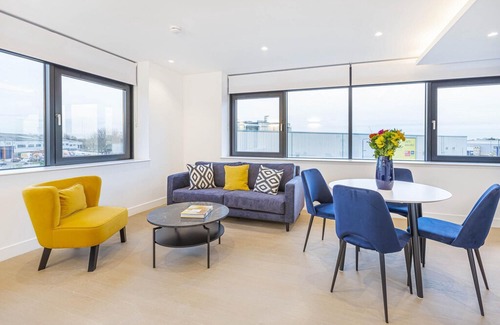 London Borough of Hounslow Apartment | Brentford - Standard 1 bed