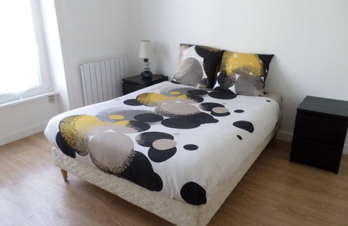 Saint-Marc Apartment | BREST center ❤️ near train station T1 refurbished, Wifi, free parking