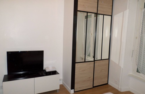 Saint-Marc Apartment | BREST center ❤️ near train station T1 refurbished, Wifi, free parking