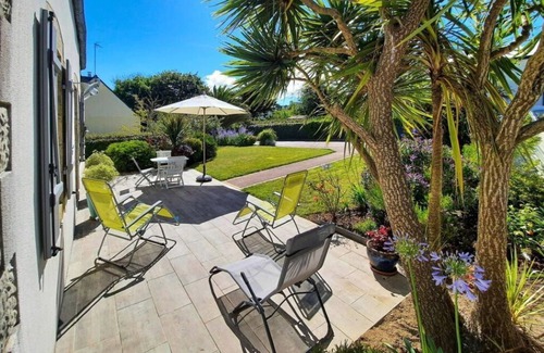 Plouguerneau House | Breton house 400m from a magnificent beach
