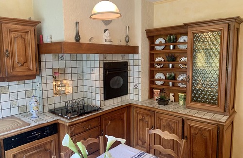 Guerlesquin House | Breton house between land and sea