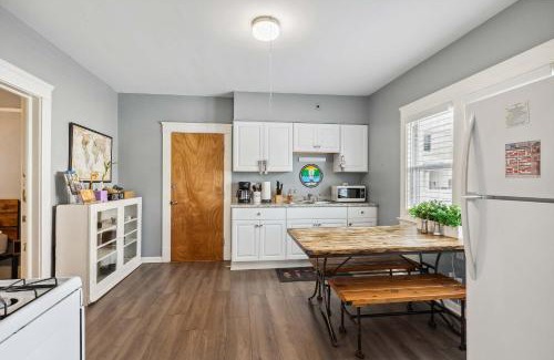 Lakewood Apartment | BrewLoft Cleveland - Near Rock Hall & Downtown