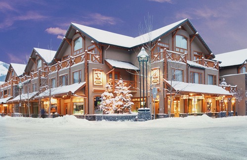 Banff Hotel | Brewster's Mountain Lodge