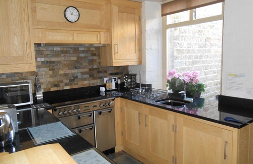 Bewerley Cottage | Briardene in Area of Outstanding Natural Beauty, Pateley Bridge Harrogate (WiFi)
