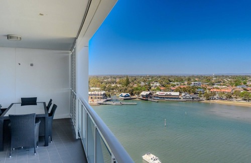 Mandurah Apartment | Bridgepoint 1105 - 3 Bedroom Apartment
