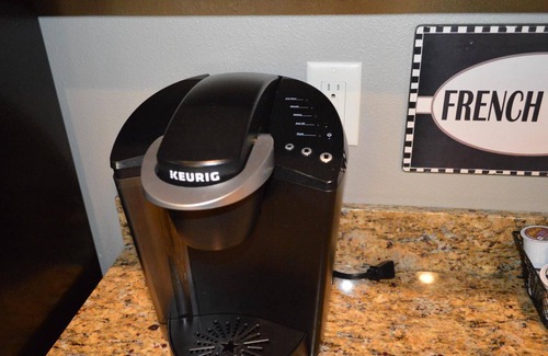 Center Grove Villa | Bridges Bay Resort Newport Building 202