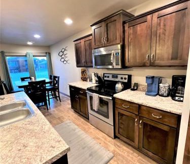 Arnolds Park Villa | Bridges Bay Vacation Cabin 152