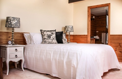 Tooma Bed & Breakfast | Brigham House