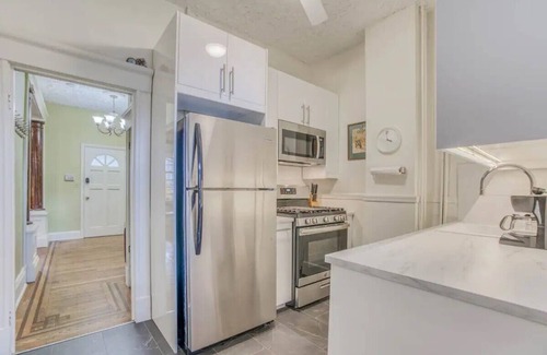 Charles Village Apartment | Bright 1BD Sanctuary in Charles Village: Just Minutes from JHU!n