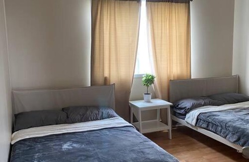 Plateau Apartment | Bright 2 bedroom condo with parking on premises