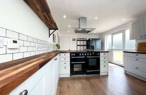 Porthleven House | Bright 3Bed Bungalow~Porthleven