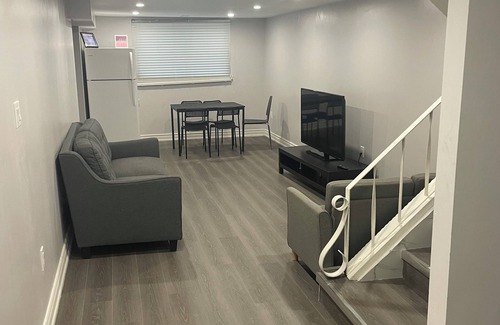 Hamilton House | Bright and Comfortable Stay.